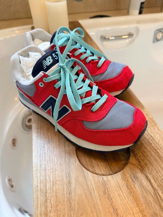 New Balance Shoes - New Balance 574 sneakers women’s size 9 men’s 7 EUC